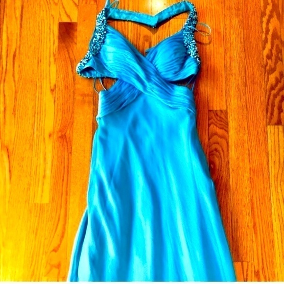 Ana Bella Dress Boutique Beautiful and Classy​ - Picture 6 of 8